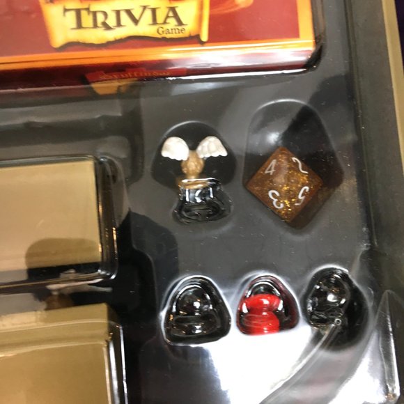 Harry Potter Chamber of Secrets Trivia Game - Picture 7 of 10